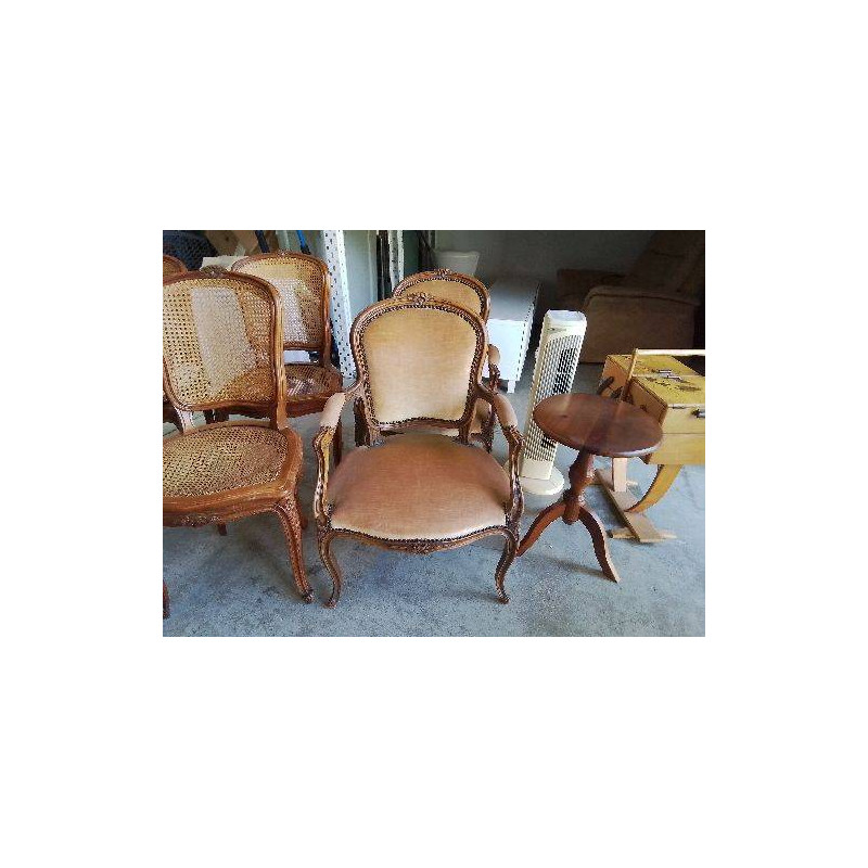FAUTEUIL STYLE LOUIS XV 