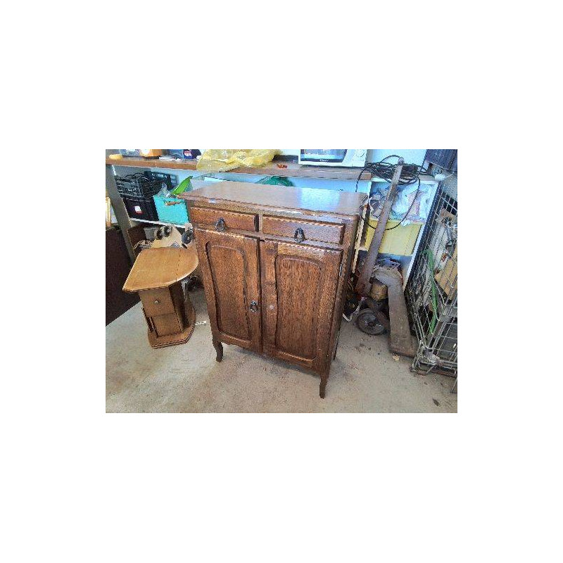 PETIT MEUBLE DE RANGEMENT 