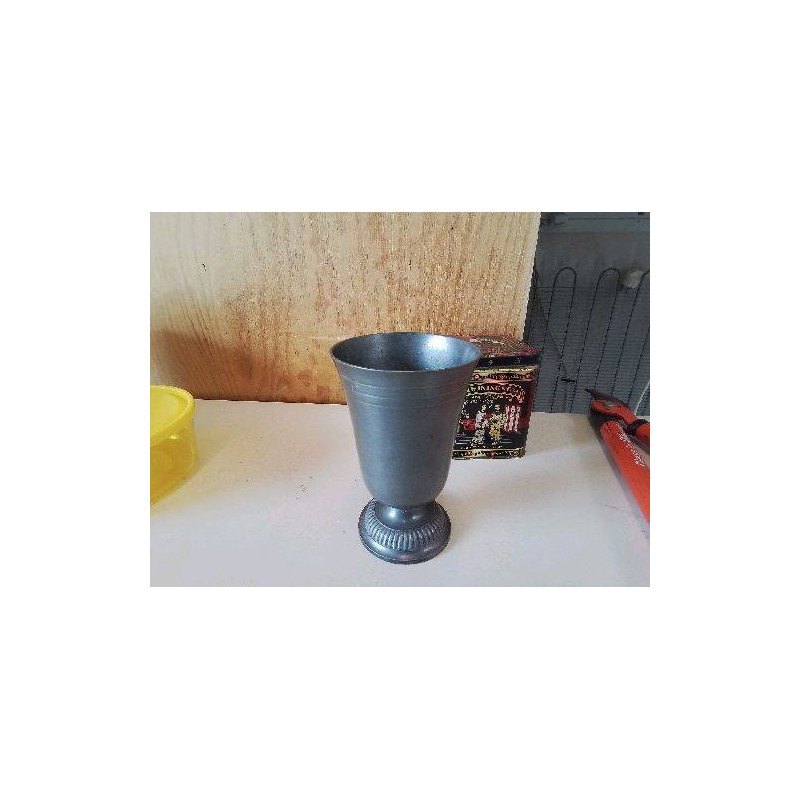 COUPE EN ETAIN 