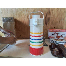 DISTRIBUTEUR DE BOISSON