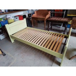 LIT VERT AVEC SON SOMMIER 90X190