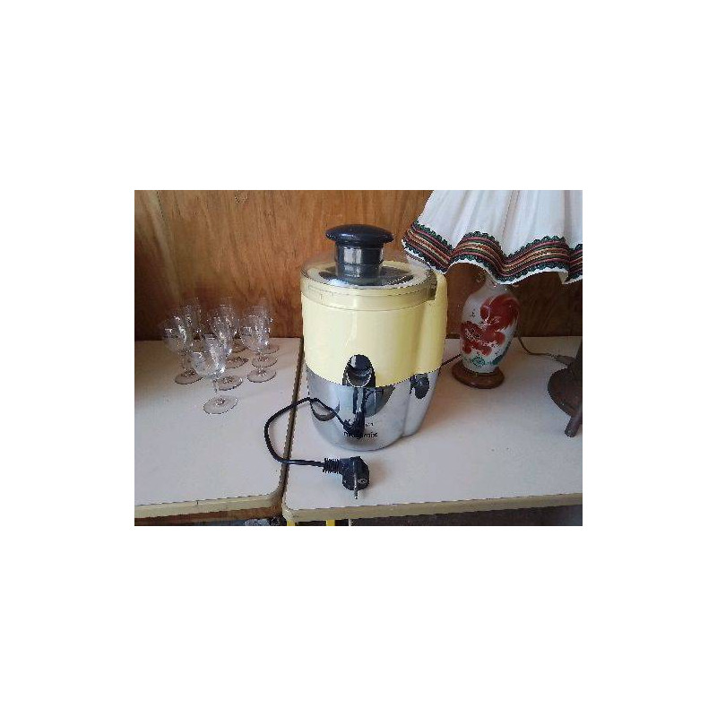 PRESSE JUS DE FRUIT MAGIMIX 