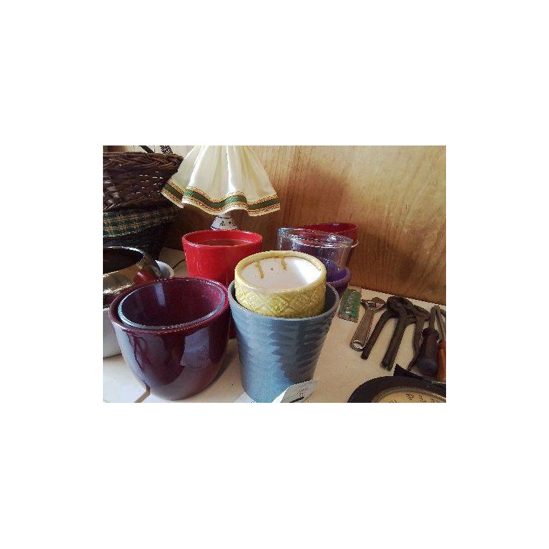 CACHE POT 
