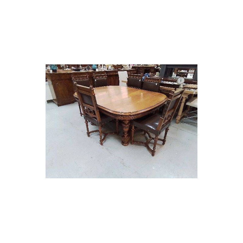 GRANDE TABLE A RALLONGES DE STYLE HENRY II
