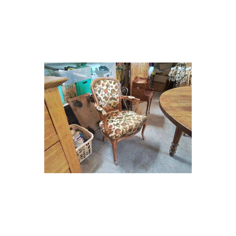 FAUTEUIL DE STYLE LOUIS XV