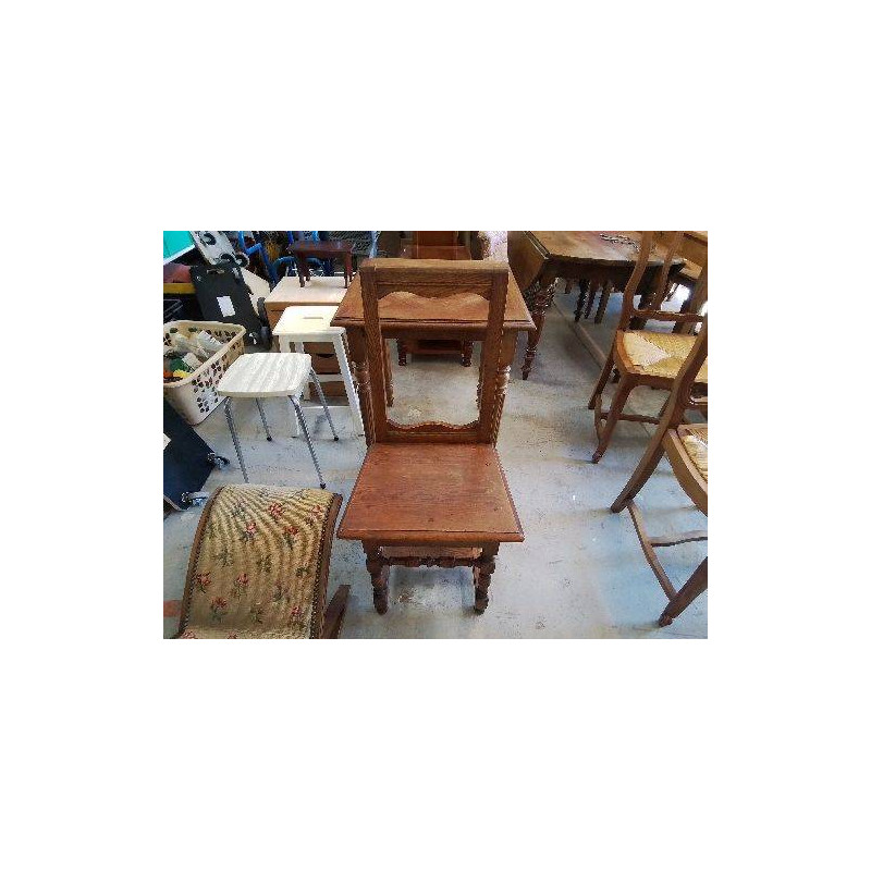 CHAISE RUSTIQUE 