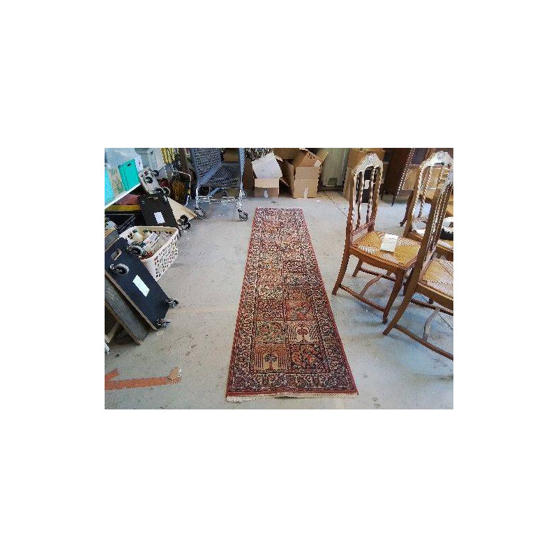 TAPIS DE COULOIR ROUGE