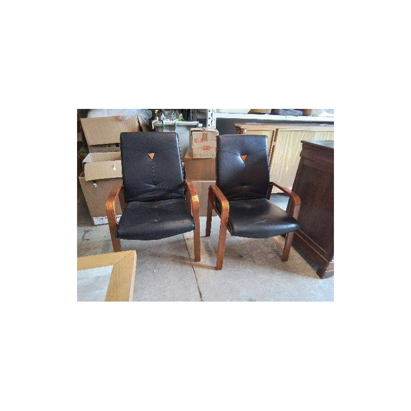 FAUTEUIL CUIR NOIR ET BOIS 