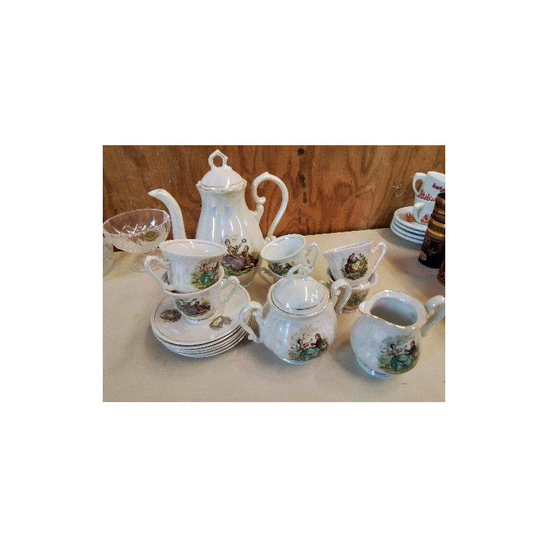 SERVICE A CAFE EN PORCELAINE