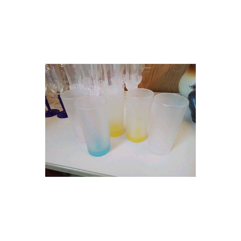 LOT DE 5 VERRES A JUS 