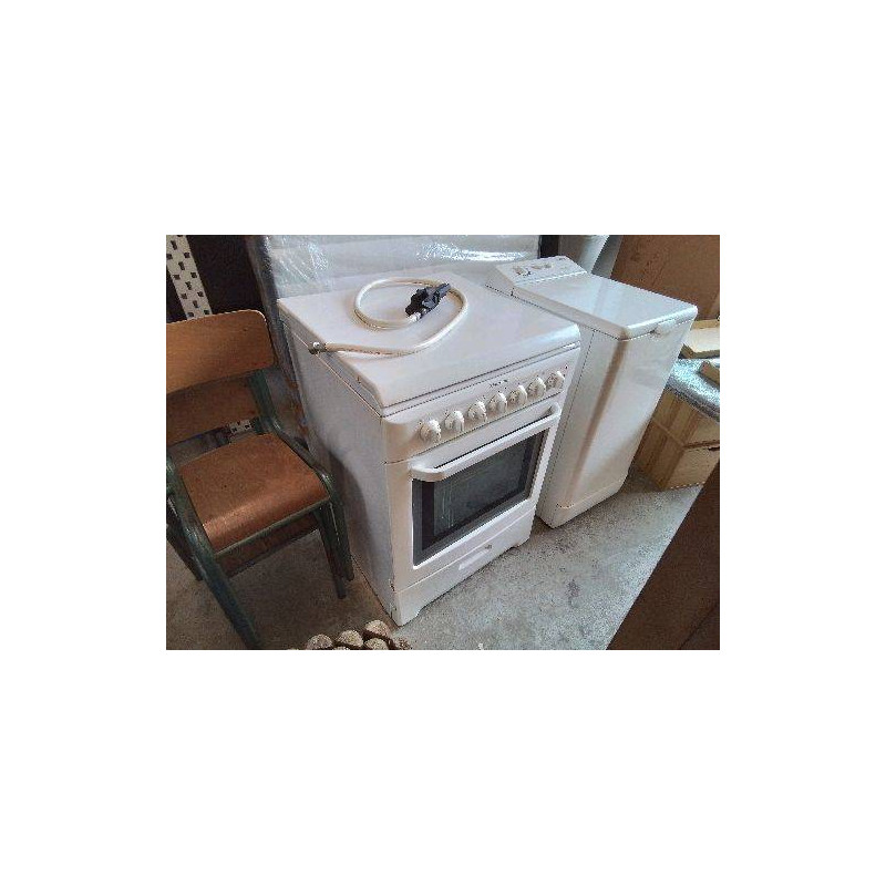 GAZINIERE ELECTROLUX GAZ BOUTEILLE 