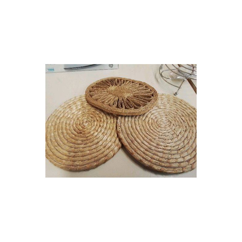 DESSOUS DE PLAT 