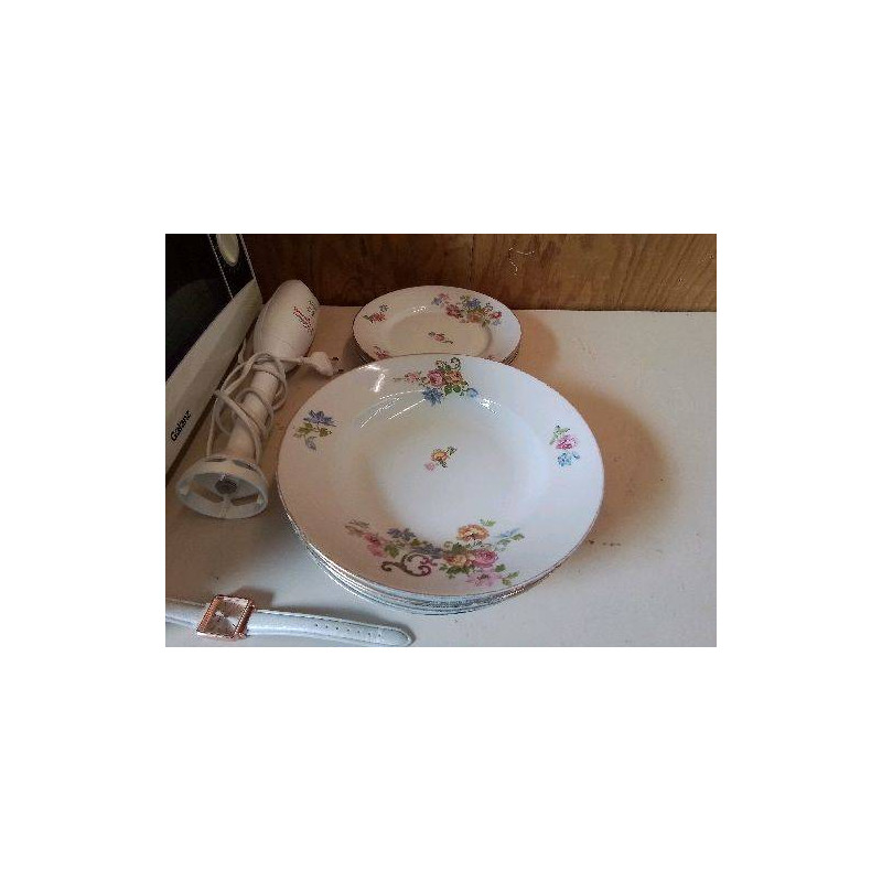 LOT DE 5 ASSIETTES CREUSES MOTIF FLORAL 
