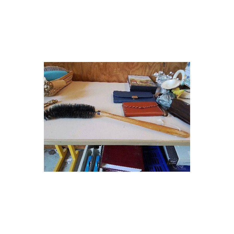 BROSSE 