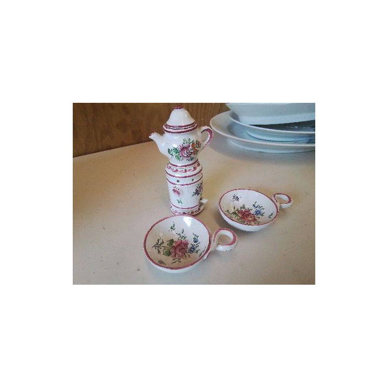 DINETTE EN PORCELAINE 