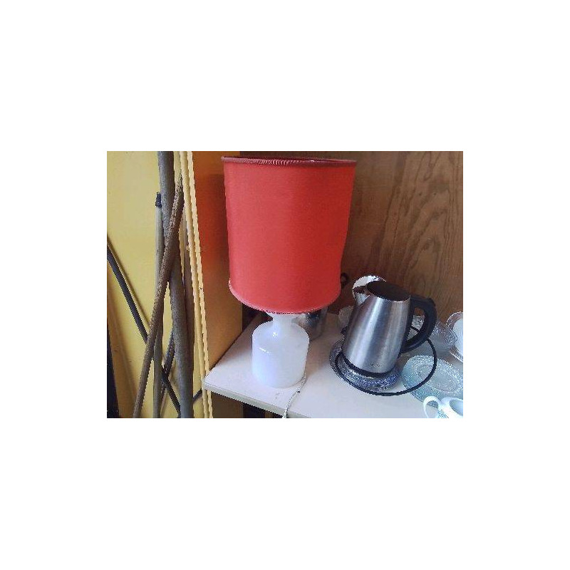 LAMPE EN OPALINE 