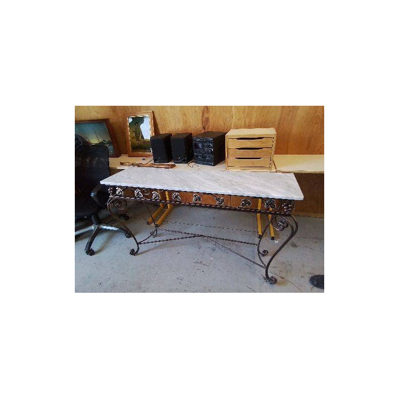 CONSOLE MARBRÉ AVEC PIED EN FER 
