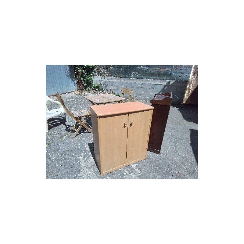 PETIT MEUBLE DE RANGEMENT 