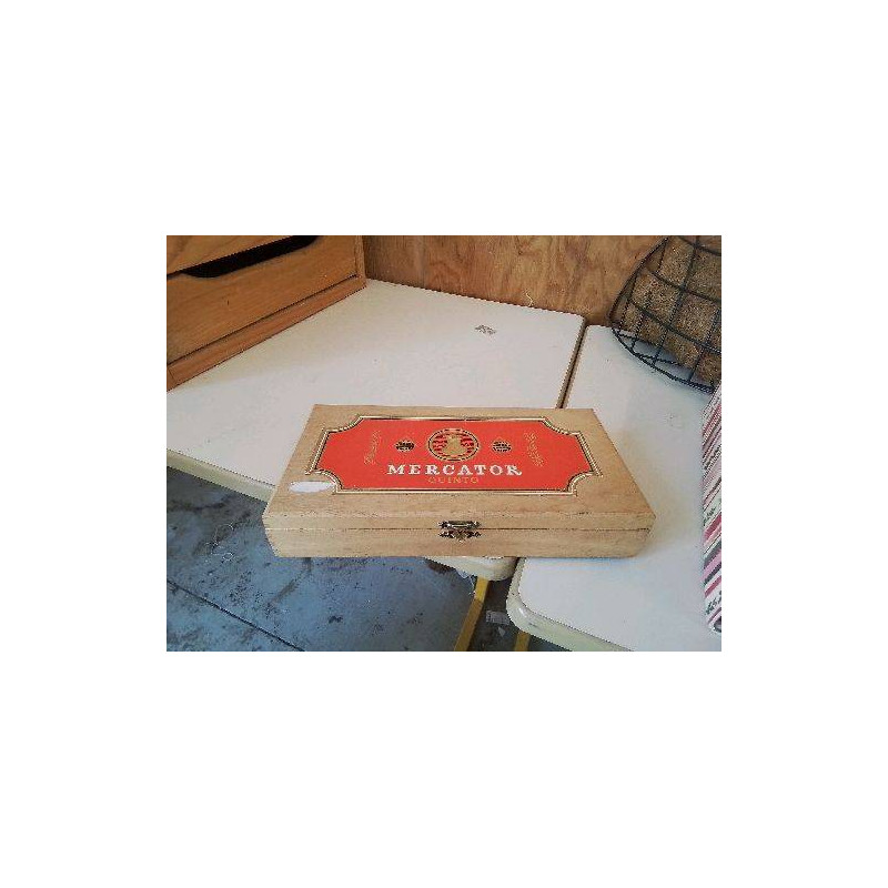 BOITE À CIGARE 