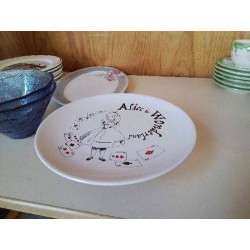 PRESENTOIRE À GÂTEAU ALICE AU PAYS DES MERVEILLES 