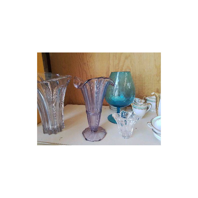 VASE EN VERRE VIOLET