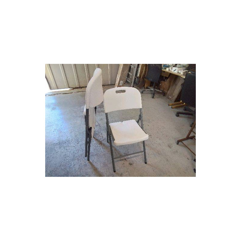 CHAISE BLANCHE PLIANTE 