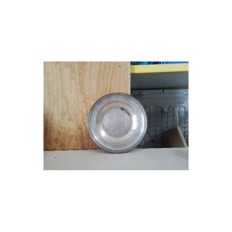 ASSIETTE EN ARGENT 