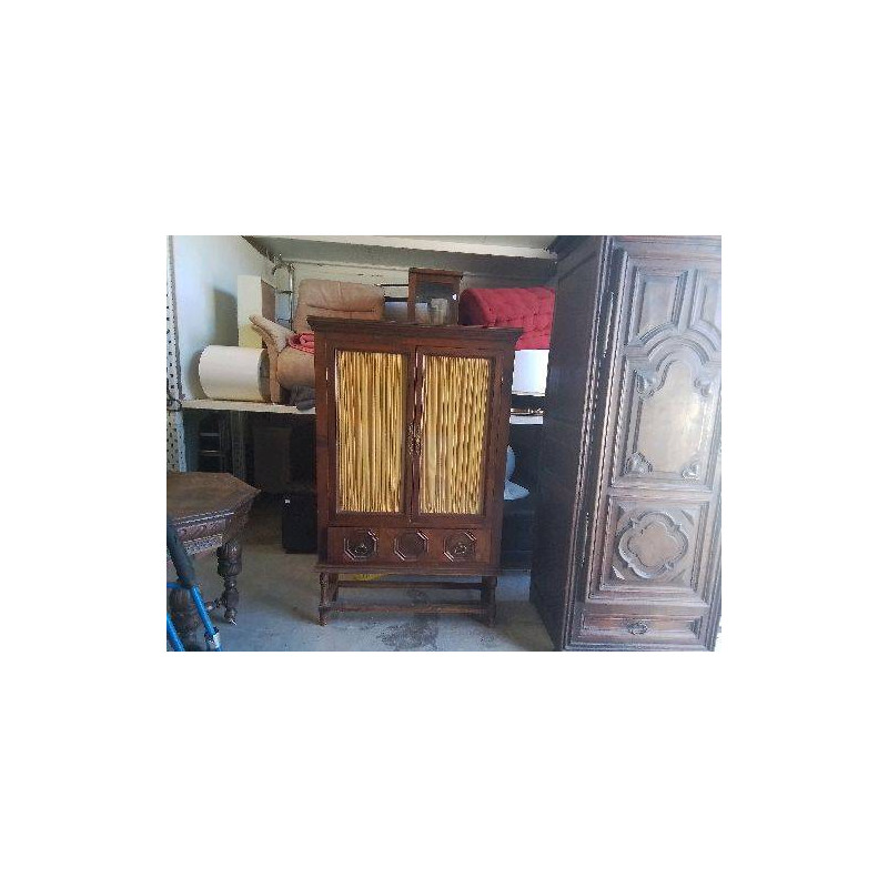 VITRINE 