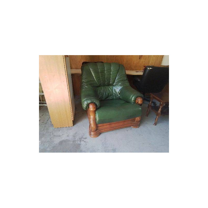FAUTEUIL RUSTIQUE CUIR VERT