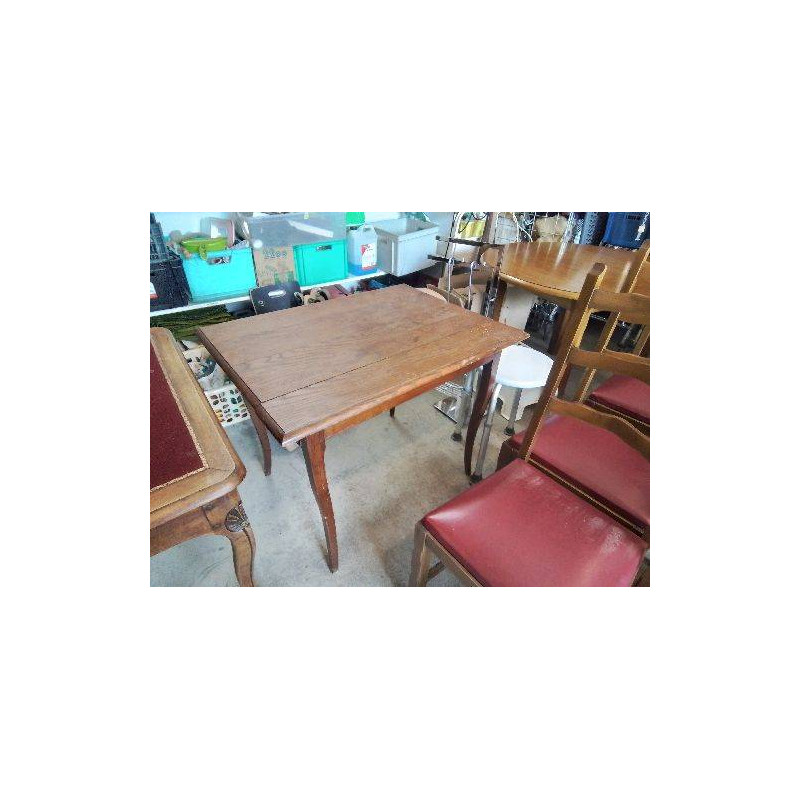 TABLE RECTANGULAIRE EN BOIS 