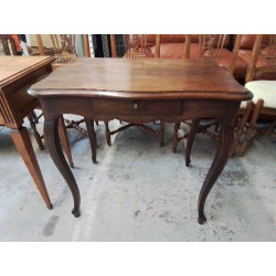 PETITE TABLE D’APPOINT 