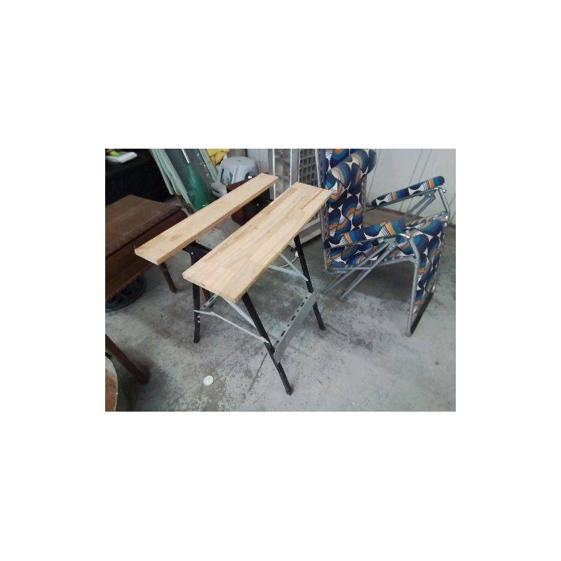 PETIT ETABLI PLIABLE 