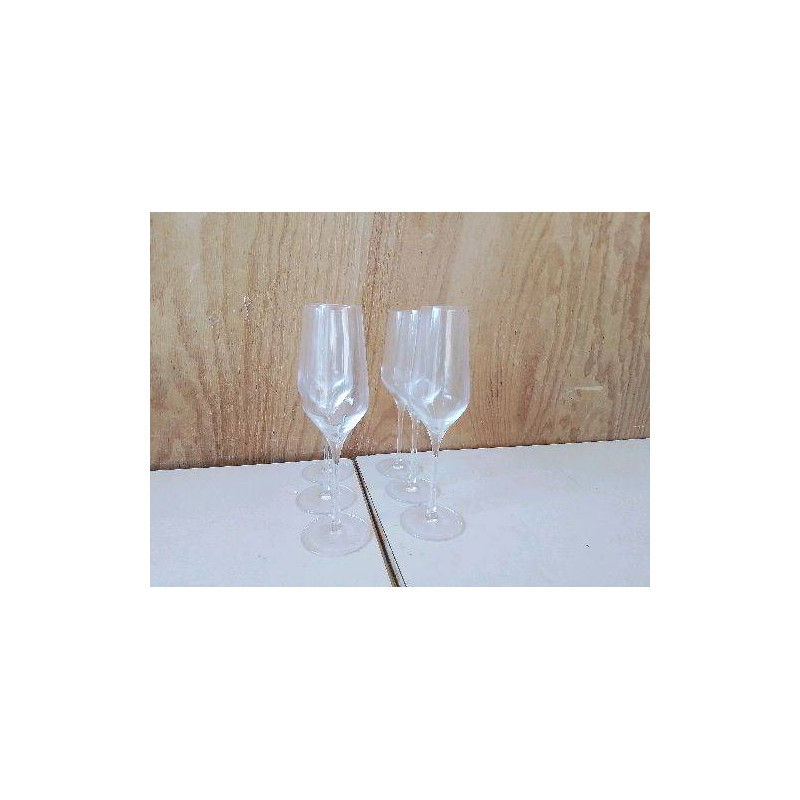 LOT DE 6 FLUTES À CHAMPAGNE 