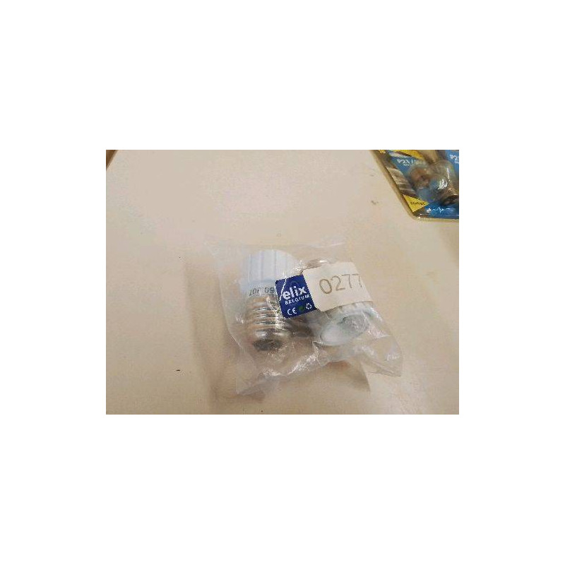 ADAPTATEUR DOUILLE DE LAMPE 