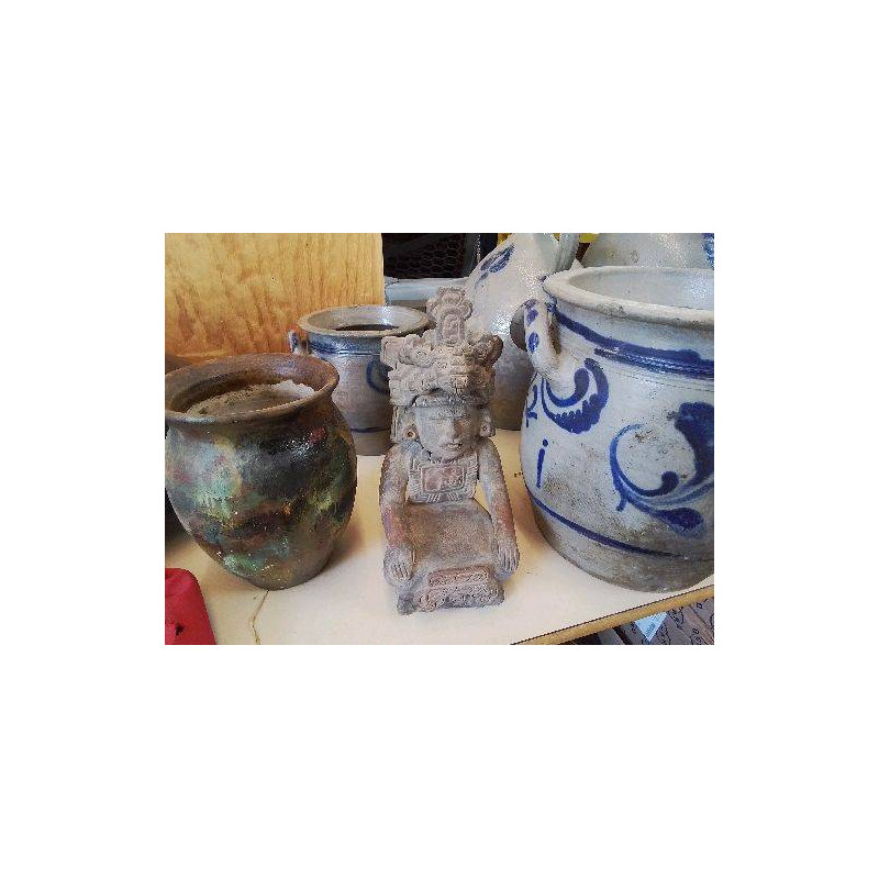 STATUETTE AMERIQUE CENTRALE EN TERRE CUITE 