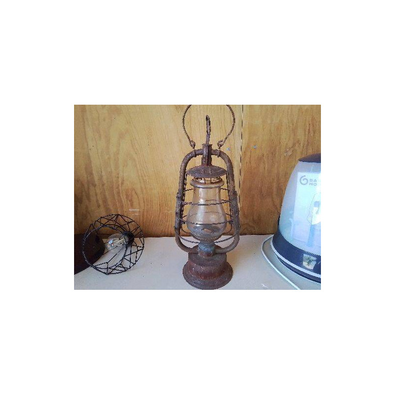 ANCIENNE LAMPE A HUILE 