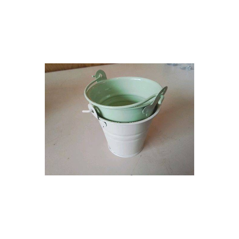LOT DE 2 CACHES POT