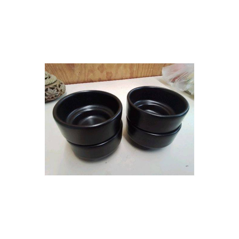 LOT DE 4 RAMEQUINS 