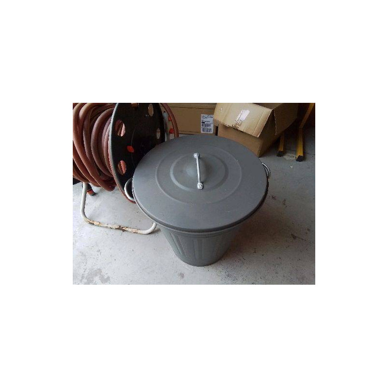 PETITE POUBELLE IKEA KNODD EN TÔLE 