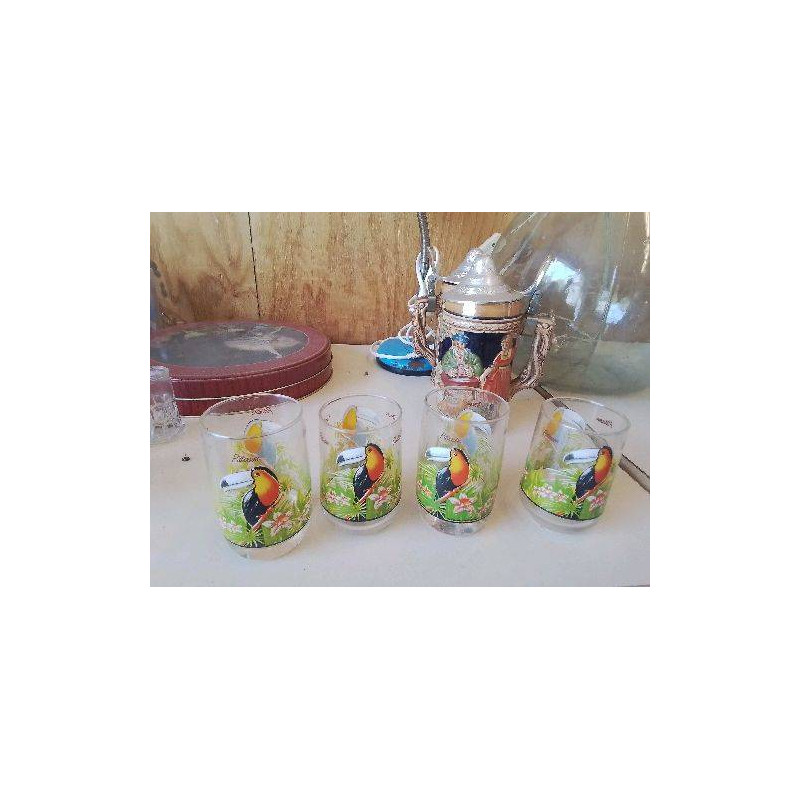 LOT DE 4 VERRES TOUCAN 