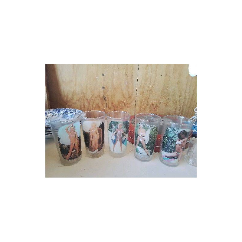 VERRE ATYPIQUE 