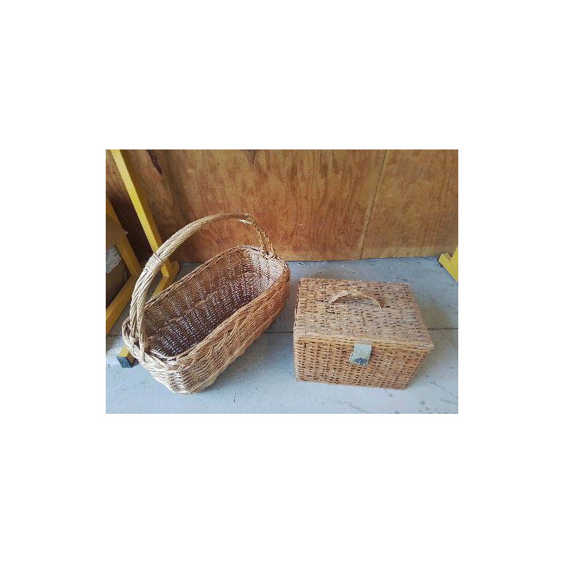 PANIER EN ROTIN 