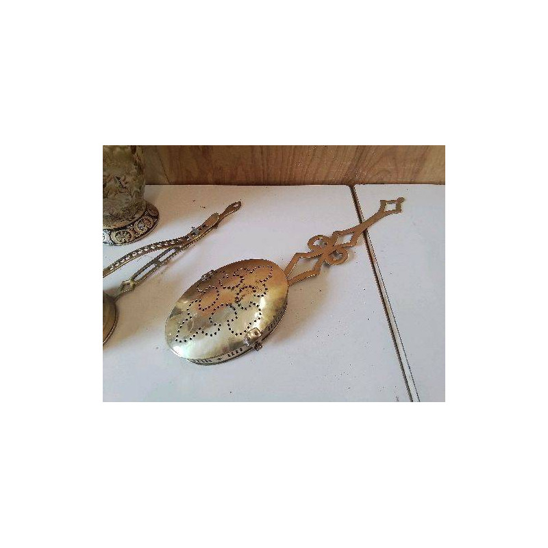 PETIT BASSINOIRE ENGLAIS EN LAITON