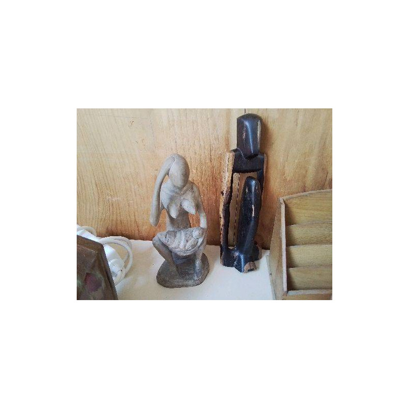 FIGURINE EN BOIS AFRICAINE