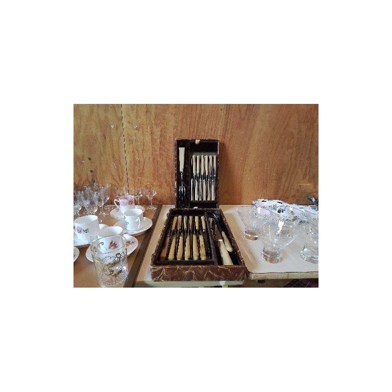 ENSEMBLE COUTEAU MANCHE CORNE 