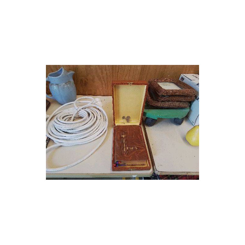 MISSEL DANS SON COFFRET 