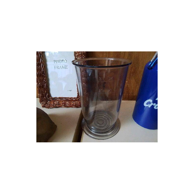 VERRE DOSEUR 