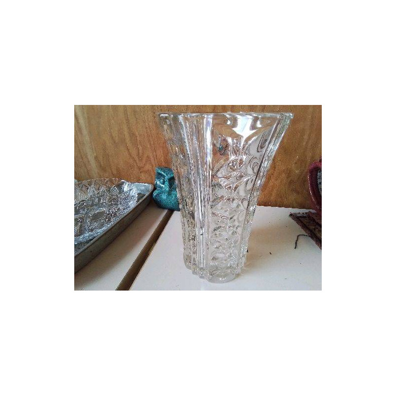 VASE EN VERRE
