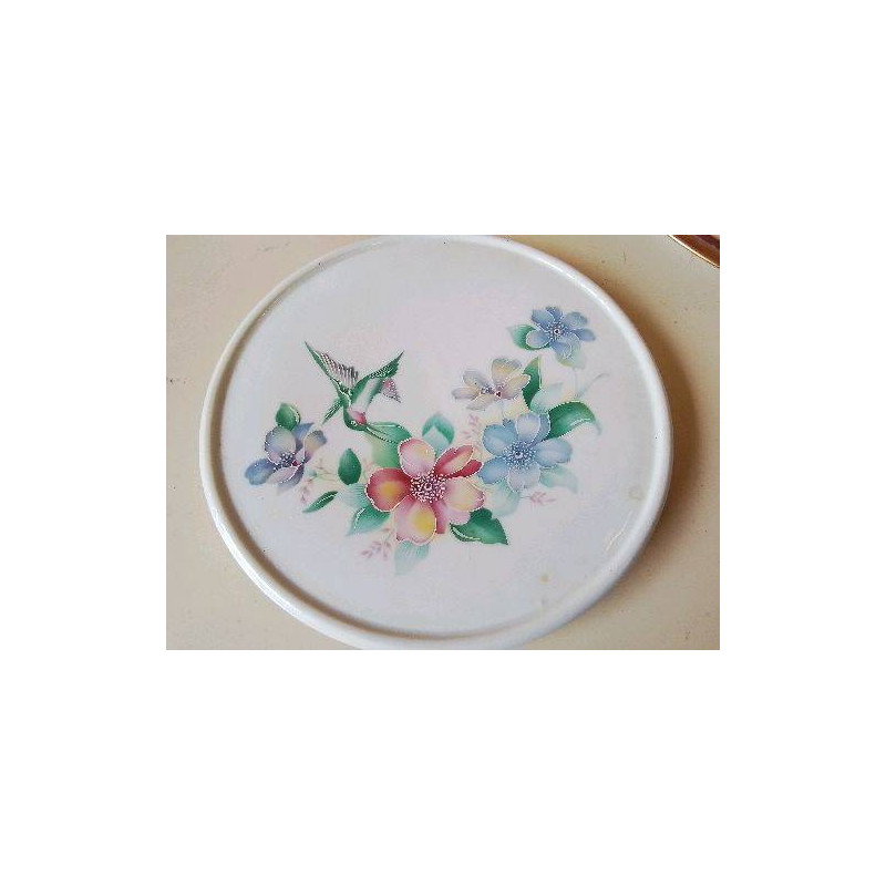 DESSOUS DE PLAT 