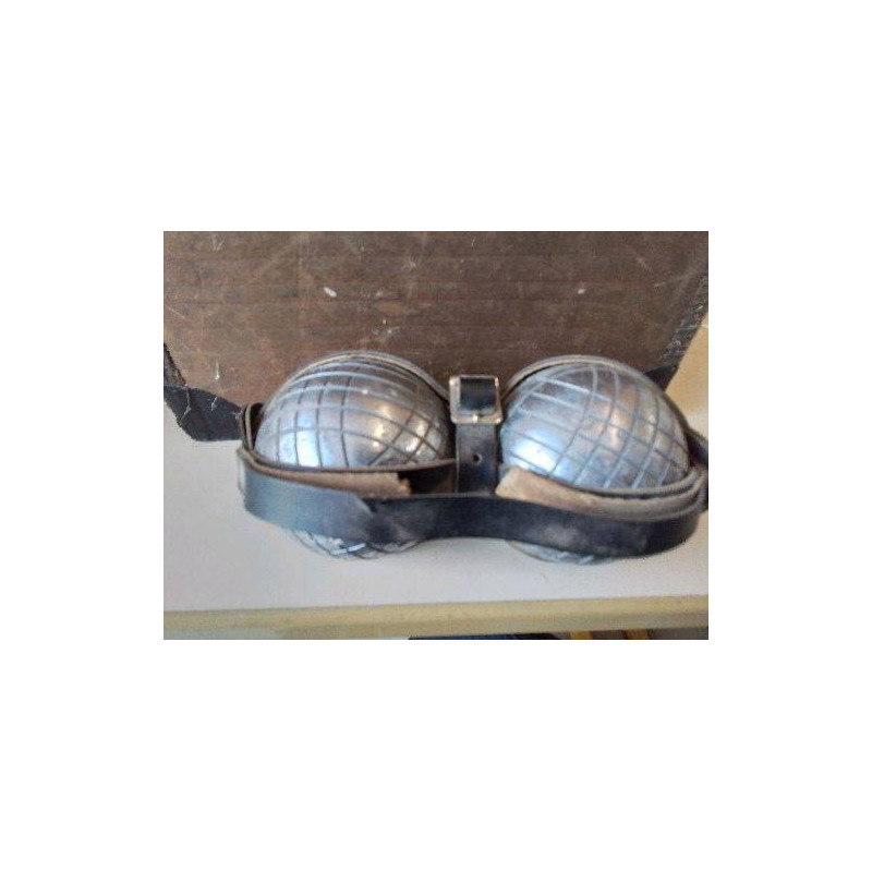 PAIRE DE BOULE DE PETANQUE 